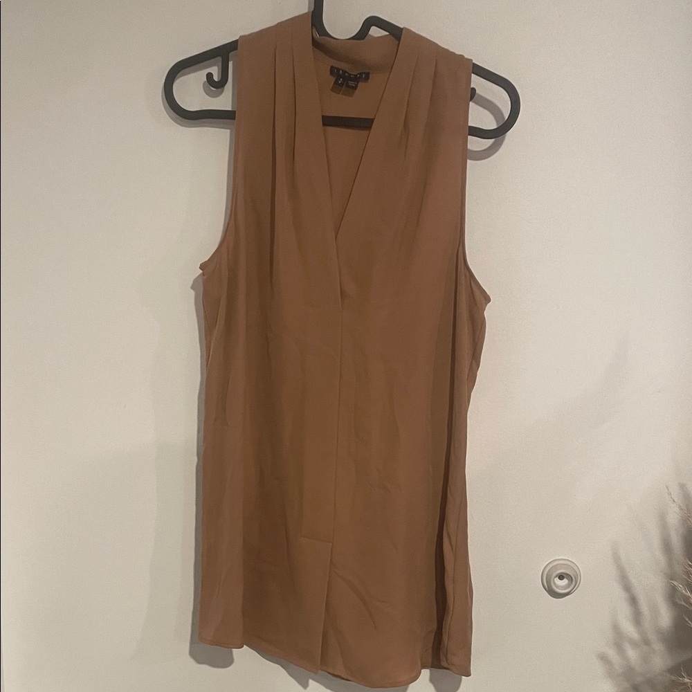 Silk Theory Dark Tan Sleeveless Blouse Sz S B118